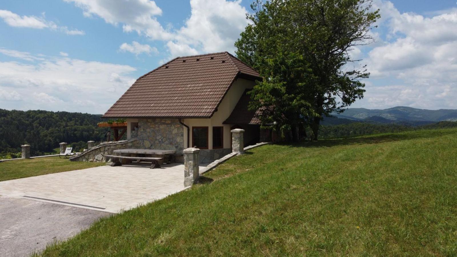 Zerko Holiday Home - Vineyard Chalet With Sauna And Jacuzzi Free Mirna Eksteriør billede